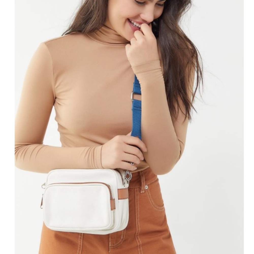 URBAN OUTFITTERS CAMERON CROSSBODY BAG